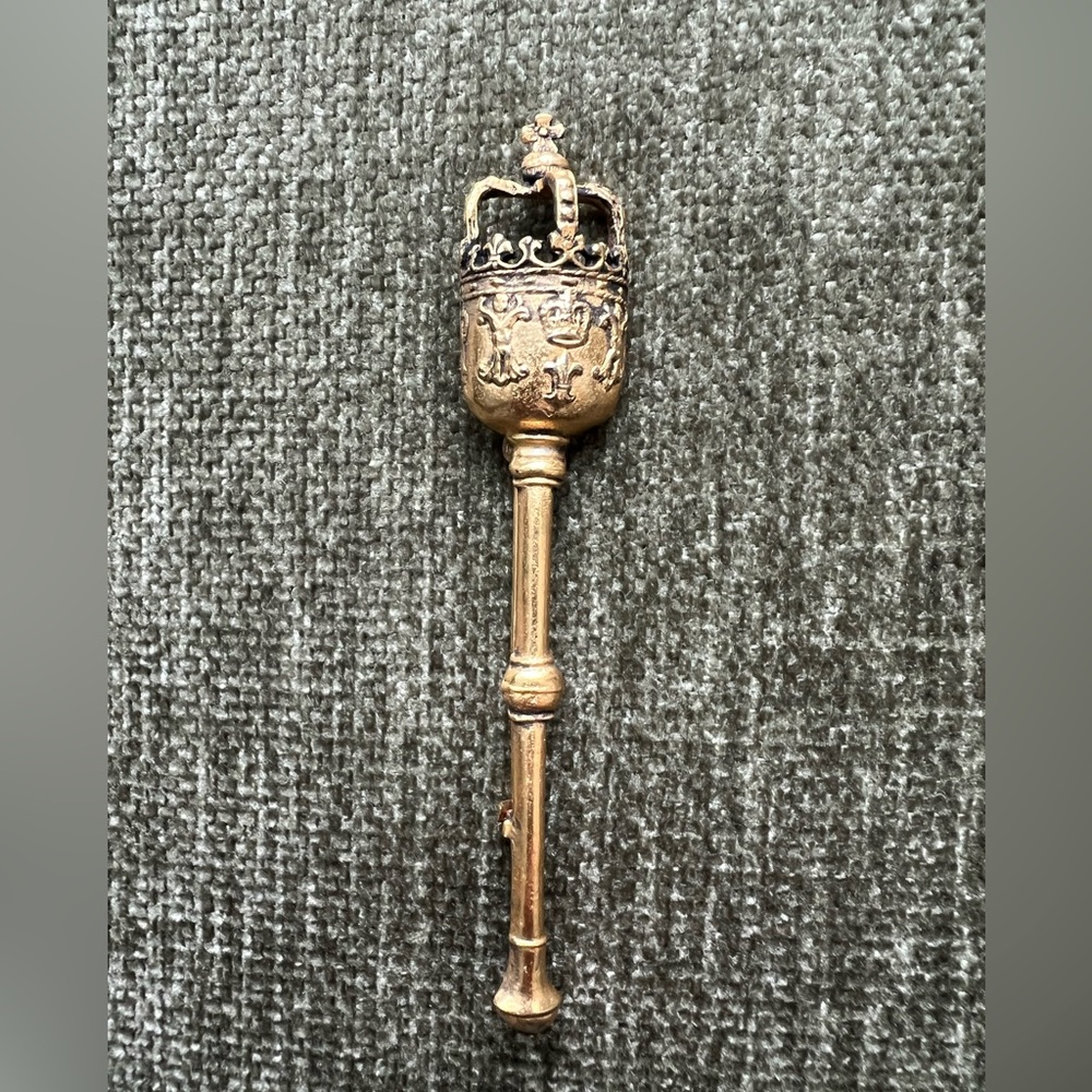 Vintage Crown Scepter Brooch